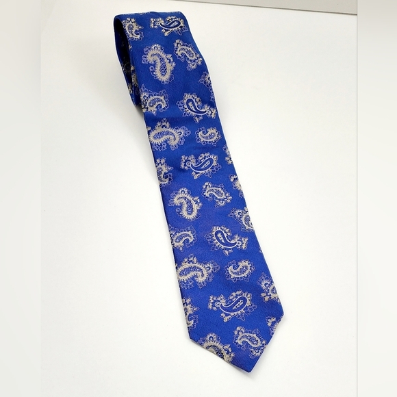 Roundtree & Yorke Paisley Silk Blue Extra Long Men's Tie - Picture 3 of 3
